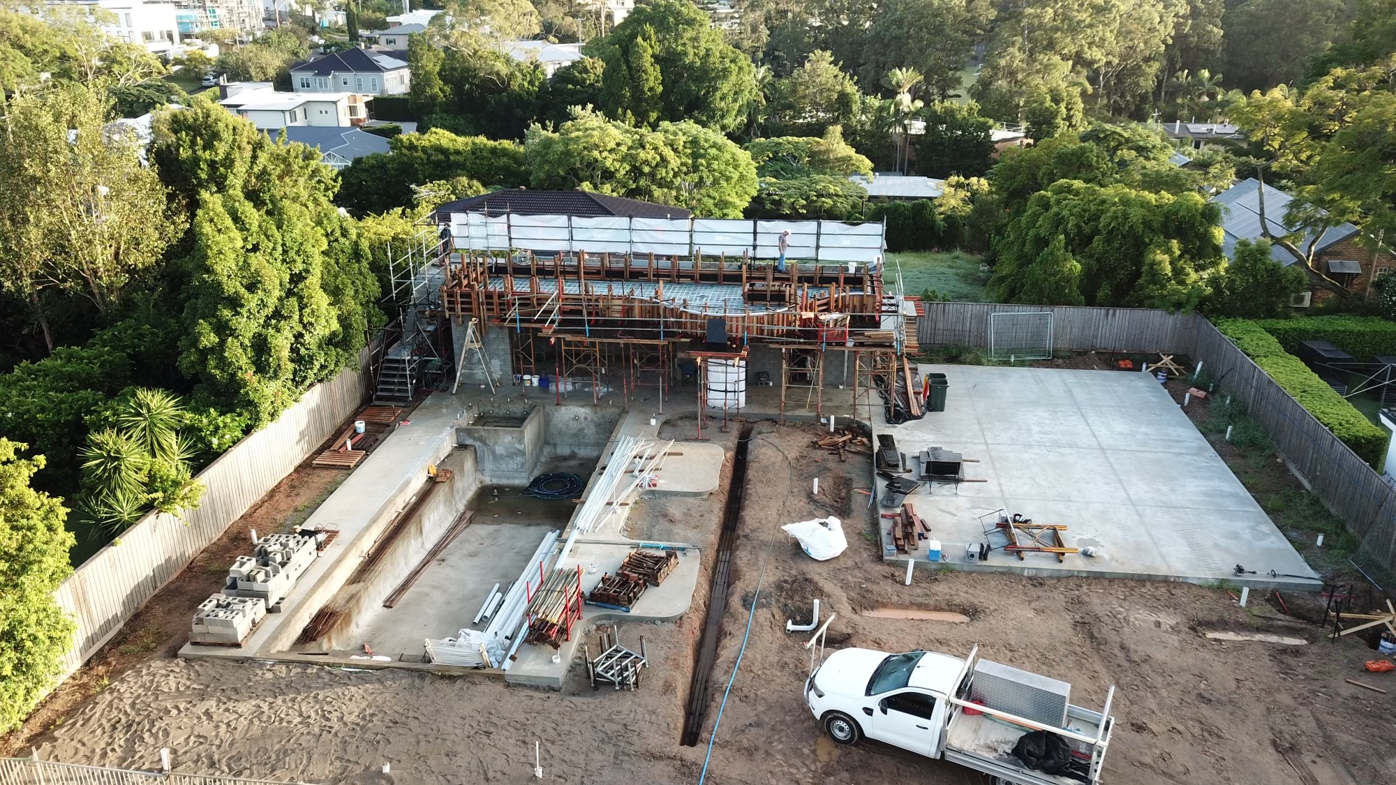 Custom build in Indooroopilly – distinctive luxury with SLa